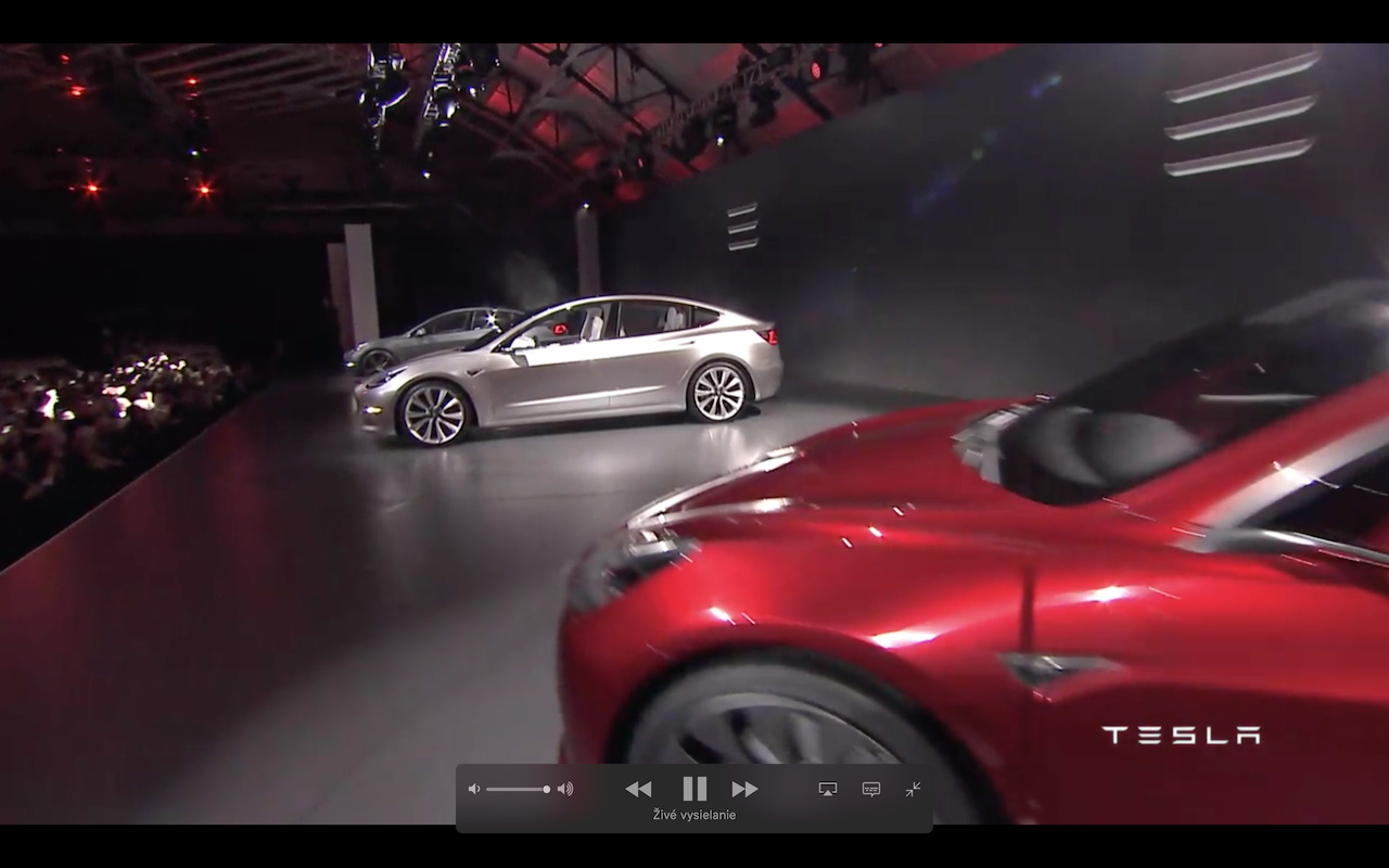 Zdroj: tesla.com
