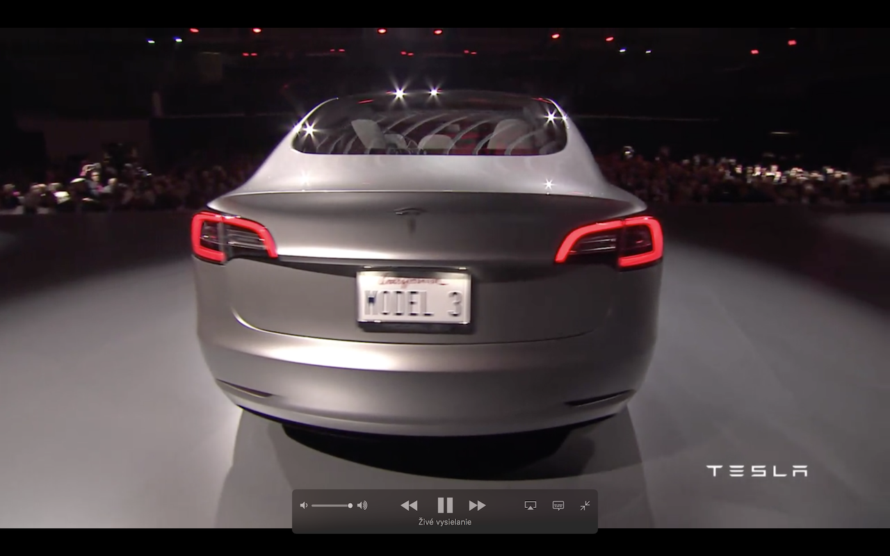Zdroj: tesla.com