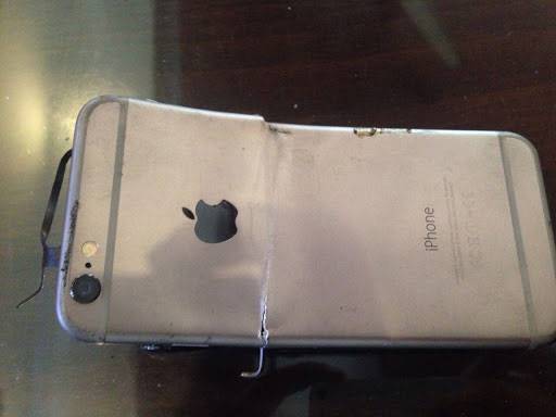 iPhone 6 explodoval počas hovoru!