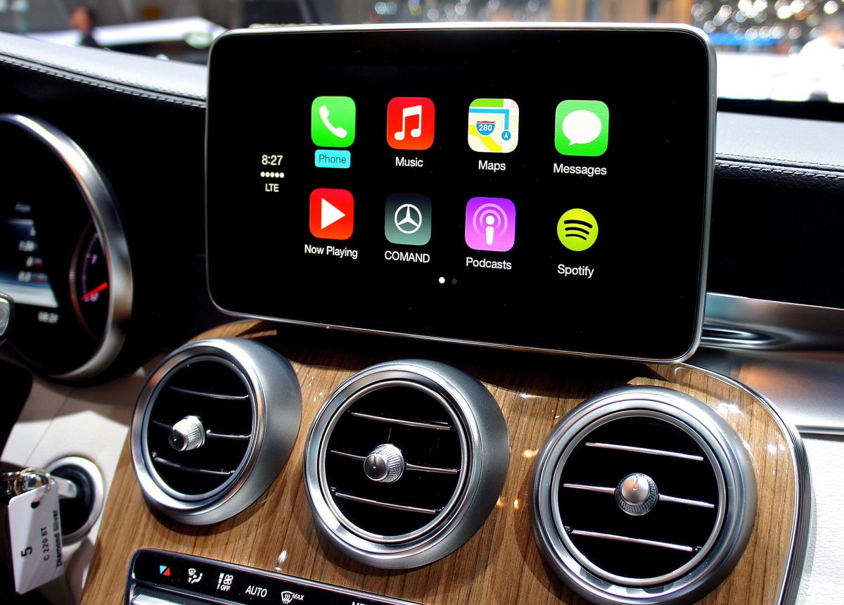 Apple CarPlay bol ocenený titulom "najlepšia individuálna technológia roka 2016"