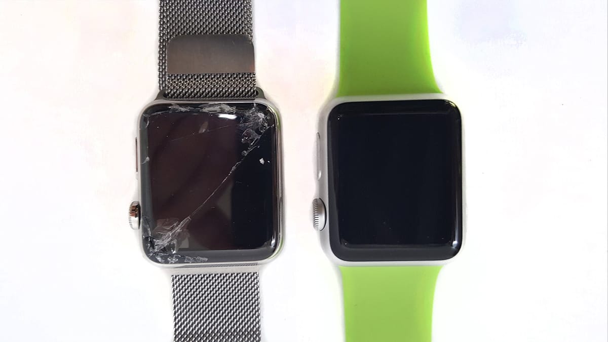 Súdil sa kvôli rozbitému displeju Apple Watch a vyhral