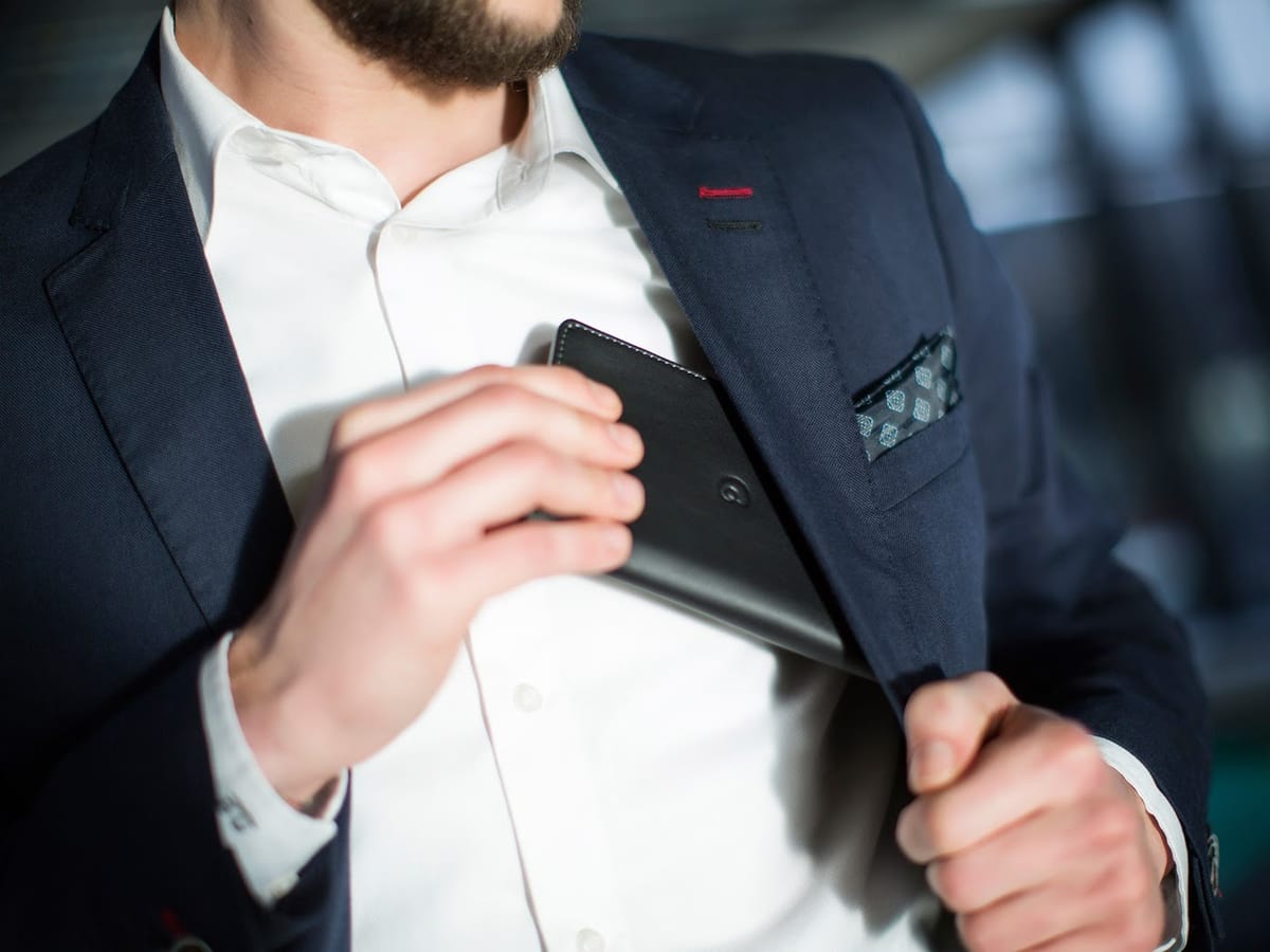 RECENZIA: kožené puzdro. Elegancia a praktickosť skrytá v jednom produkte