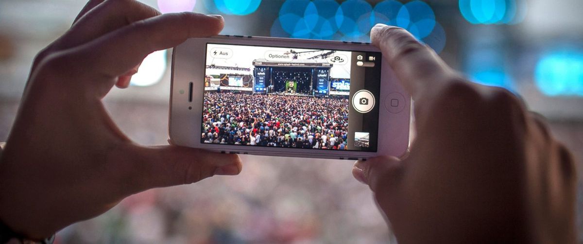 Apple vyvíja systém, ktorý znemožní fotenie na koncertoch