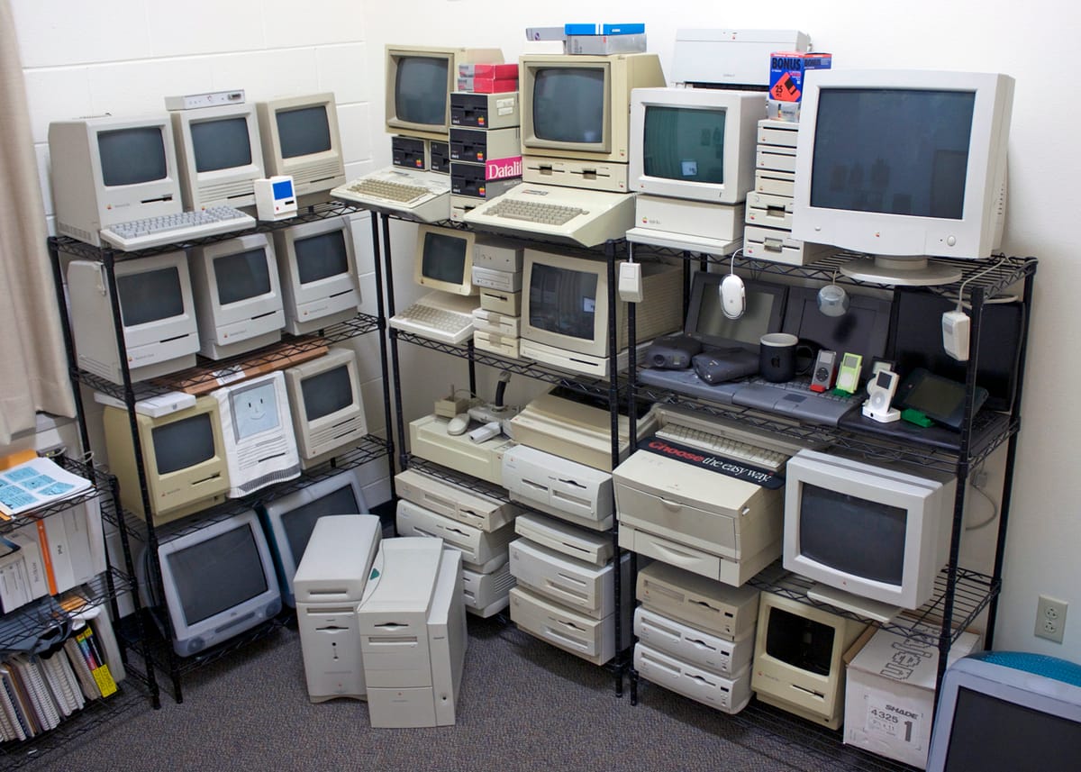 Legendárny dizajnér Macov pomôže tínedžerovi otvoriť múzeum Apple