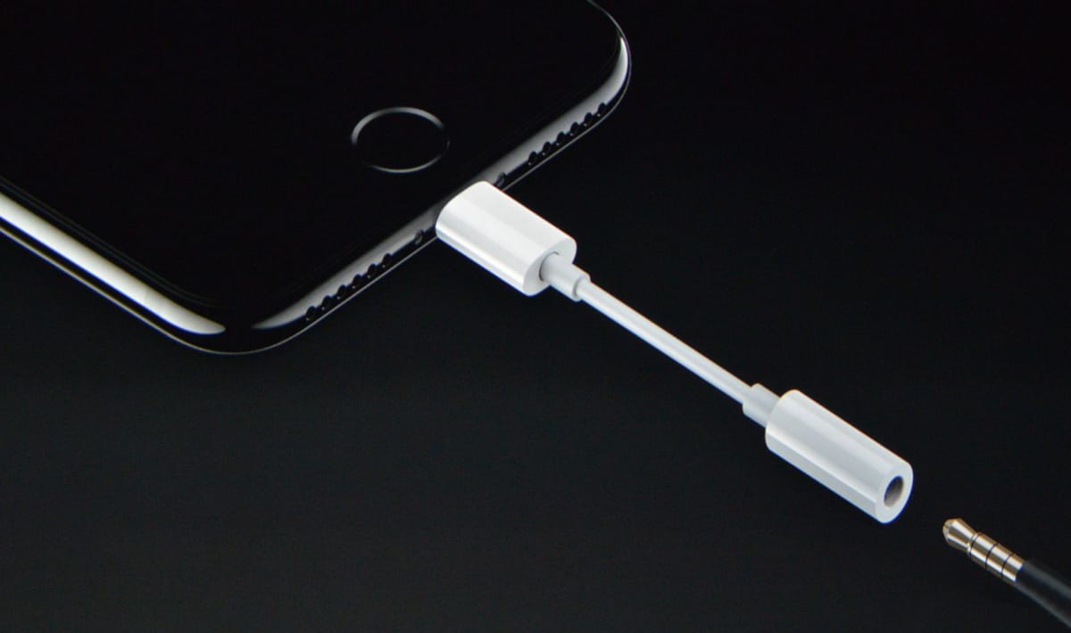 5 štandardov, ktoré firma Apple v minulosti odstránila, a naštvala tak zákazníkov