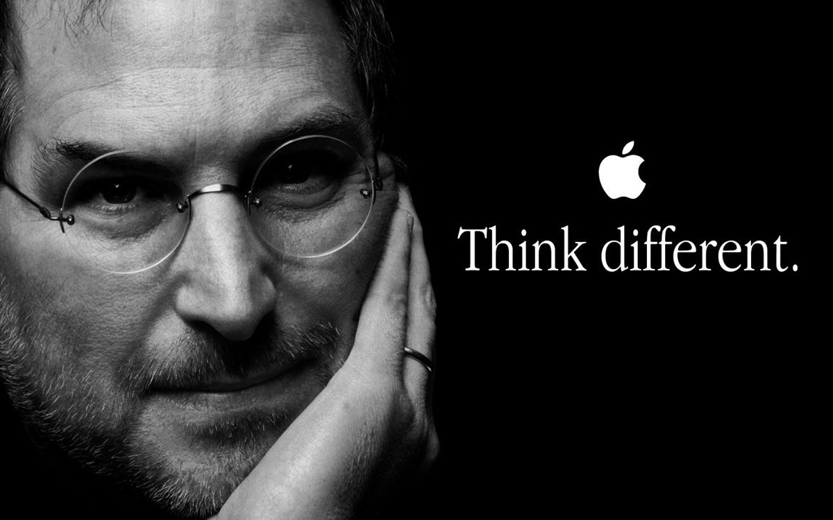 Steve Jobs vysvetľuje, prečo iPhone 7 nemá 3,5 mm jack