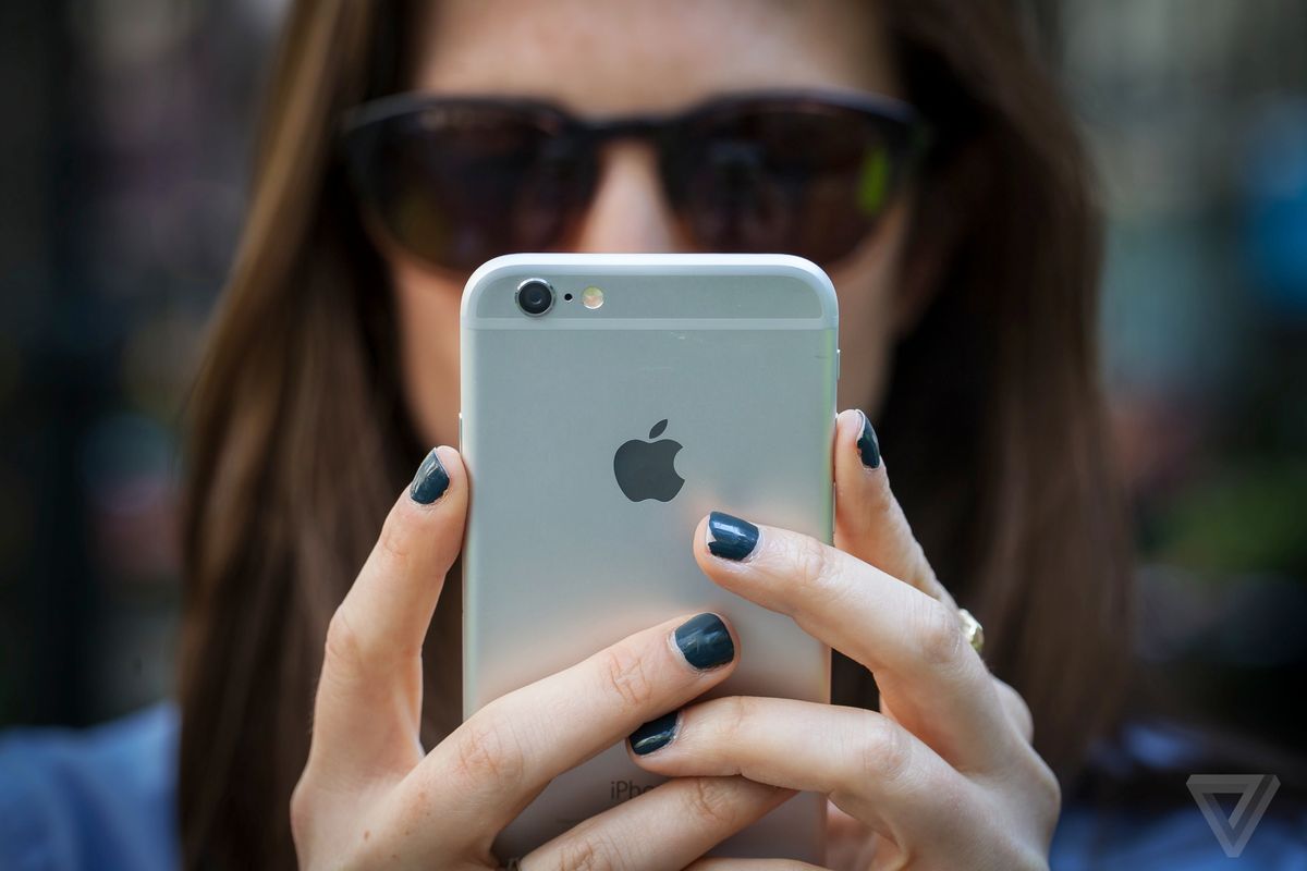 Apple začal predávať iPhone 6 v 32GB verzii. Avšak len v Anglicku