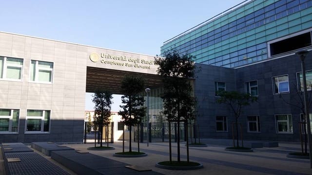 Vývojársku akadémiu Apple úspešne ukončili prví absolventi
