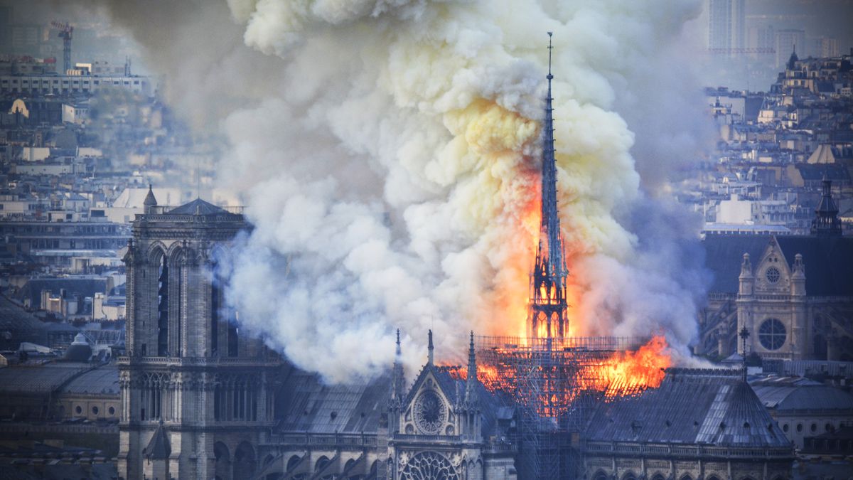 Apple pomôže pri obnovení Notre Dame, vyjadril sa Tim Cook