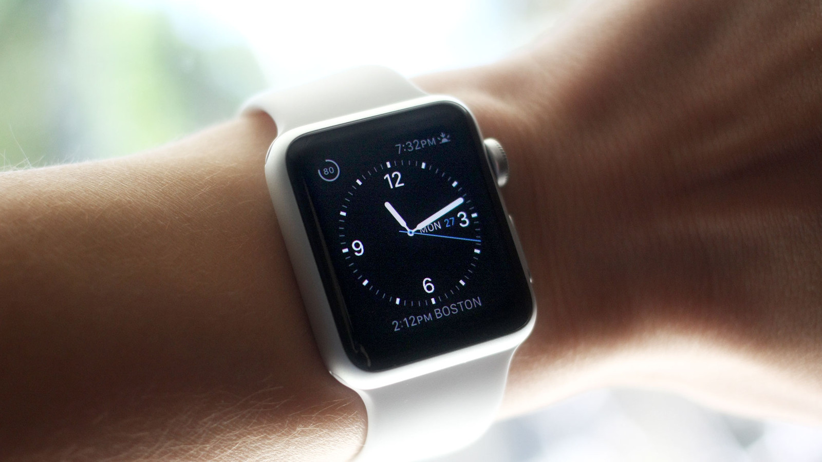 Apple Watch ovládli trh. V minulom roku sa ich podarilo predať až 12 miliónov kusov