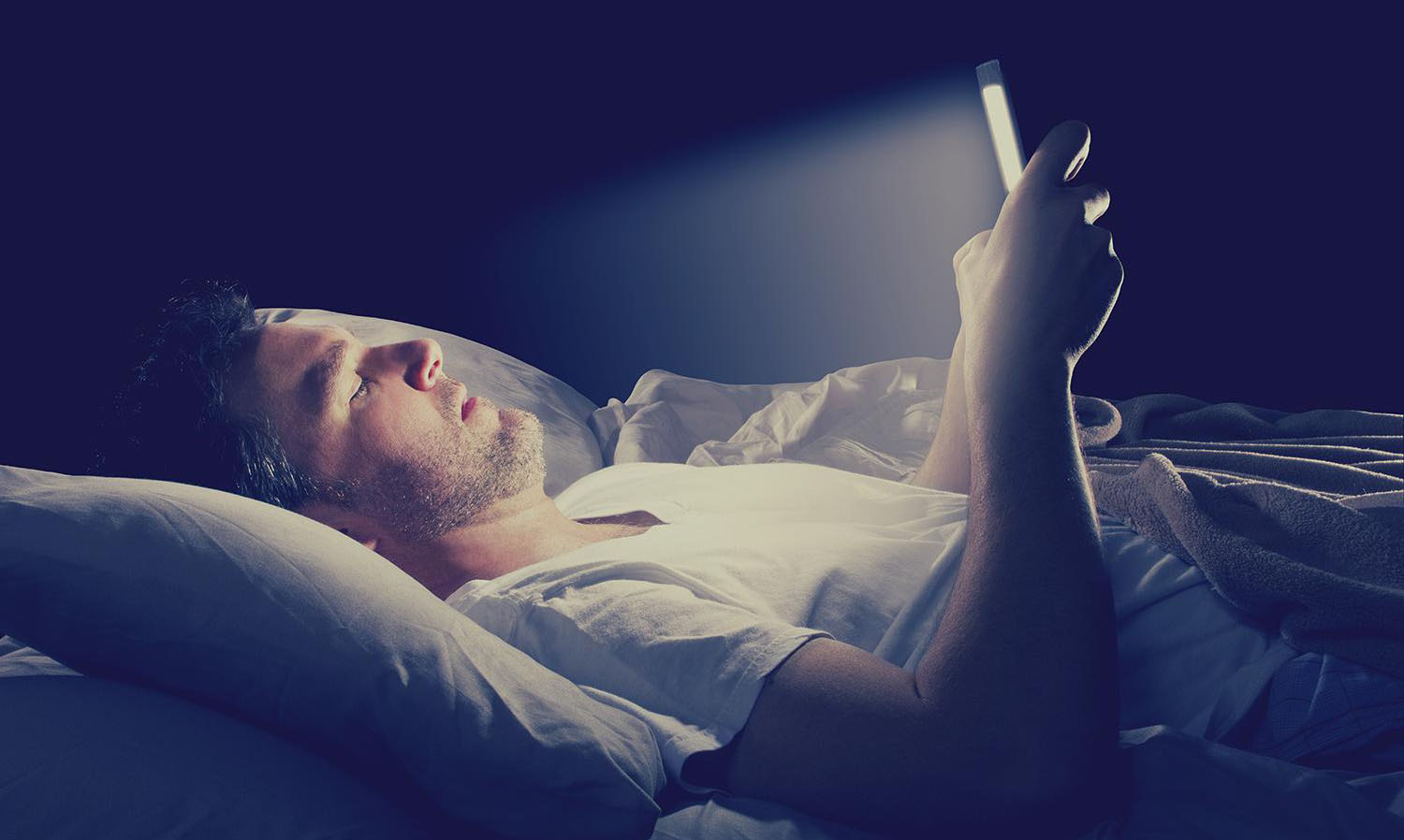 Skutočne ti nočný režim v iPhone prinesie lepší spánok?