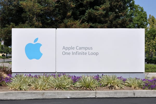 Vydražte si charitatívny výlet a navštívte sídlo spoločnosti Apple