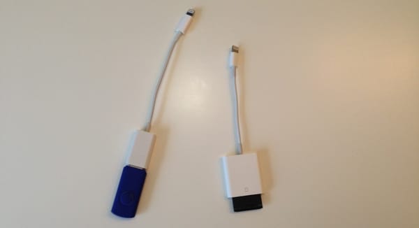 Neoriginálne príslušenstvo pre iOS zariadenia - čítačka SD kariet a USB