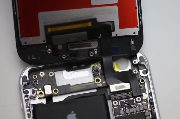 Prvé video spusteného iPhone 6s je tu