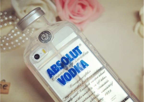 VIDEO: iPhone A - iPhone pre alkoholikov
