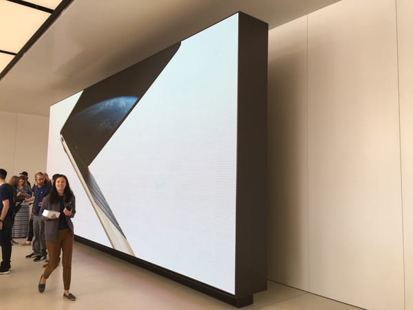 Apple "Next-gen" predajňa s obrovským displejom v hodnote 1 500 000 $