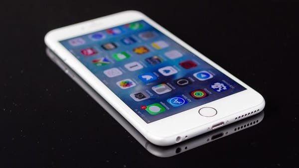 IPhone 7 nebude mať Smart Connector!