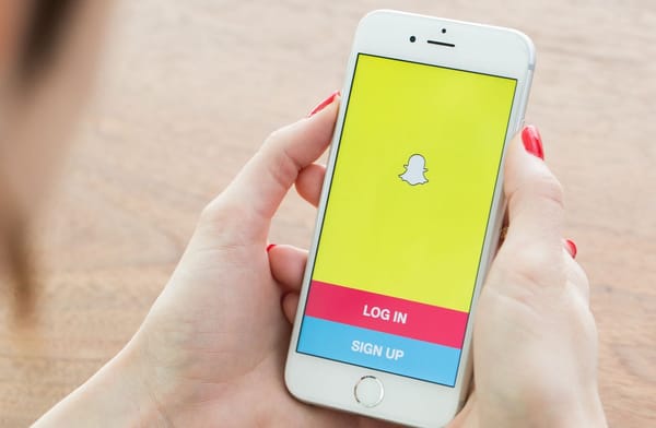 Aktualizovaný Snapchat prekonáva Twitter