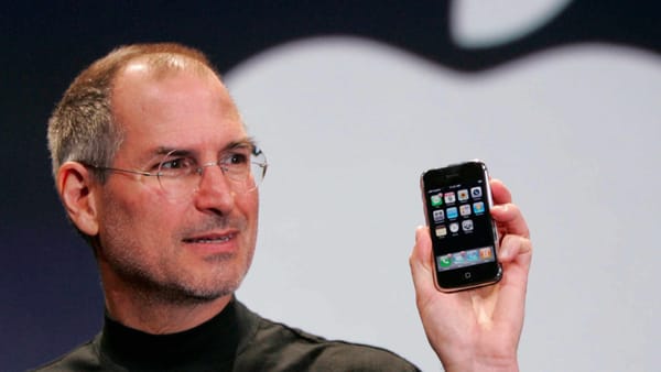 iPhone mal mať fyzické tlačítko Späť