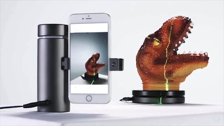 Eora 3D - špičkový 3D skener za prívetivú cenu, ktorý si môžete pripojiť k iPhonu