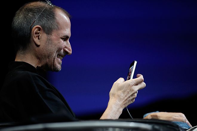 Nie celkom podarené vystúpenia Steva Jobsa (video)