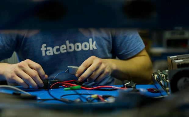 Facebook má nové miesto na vývoj hardvéru