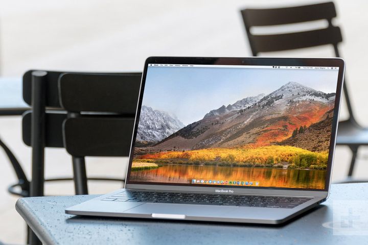 2017 MacBook Pro je v Benchmarku až o 20% rýchlejší ako minuloročný model