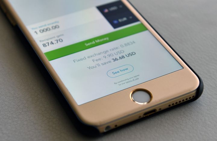 TransferWire nám umožní posielať peniaze všade do sveta prostredníctvom Apple Pay za minimálne poplatky
